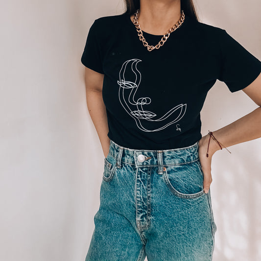 Camiseta Básica Faceless para Mujer - Algodón 100%